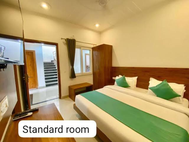 Triple One Hotel Tapovan Rishikesh,Near Laxman Jhula Exteriér fotografie